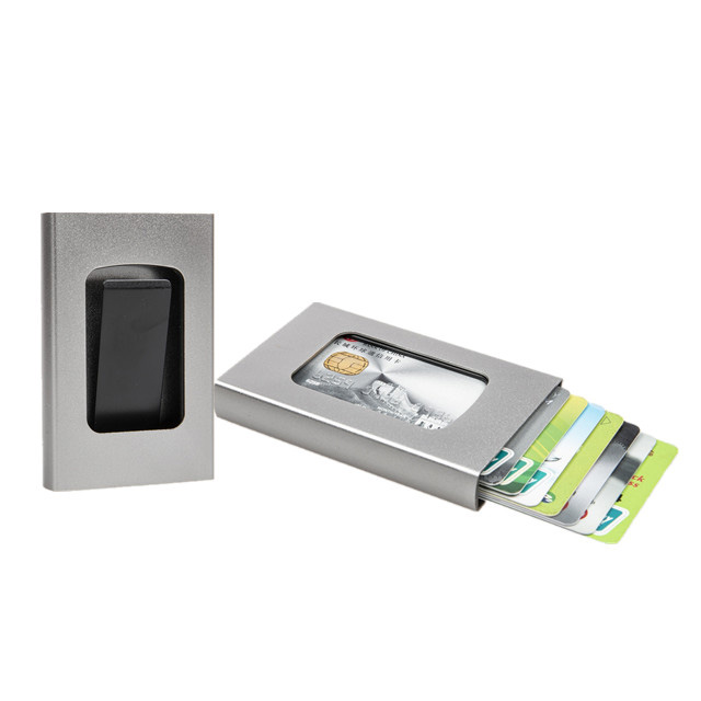 RFID Cüzdanları kartları və şəxsi məlumatları necə qoruyur?